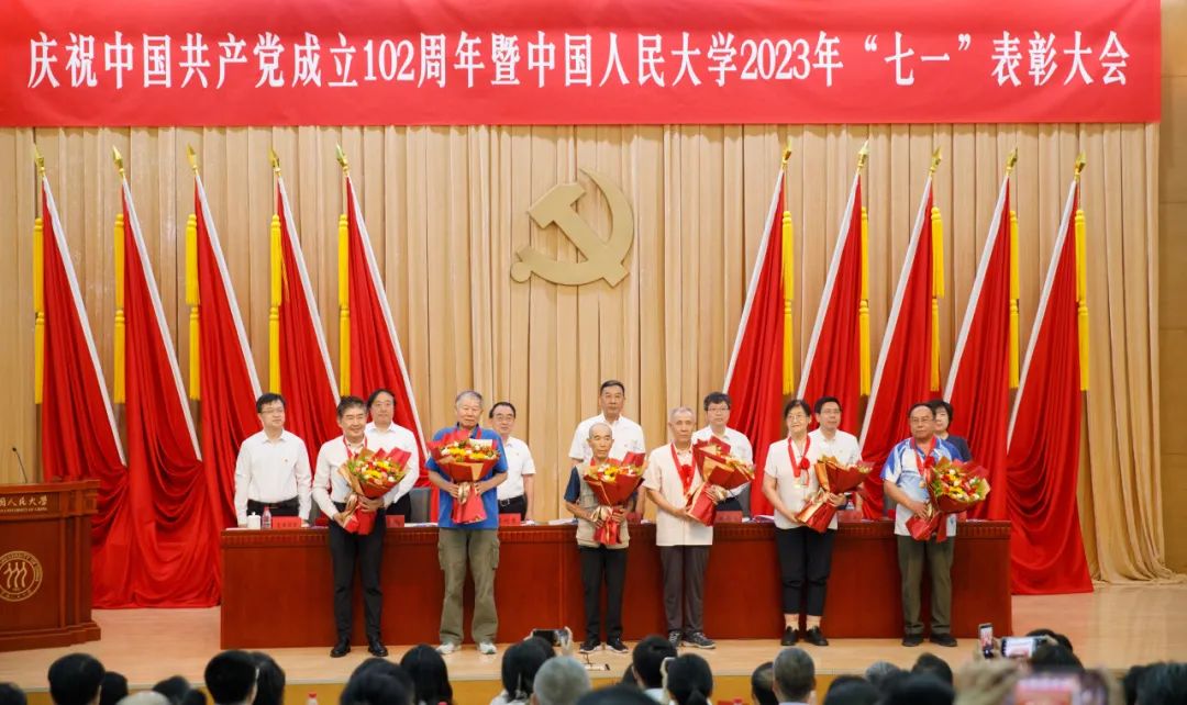 成人影院
